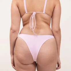 Tanga - Rose Pool Day | 3 SUISSES