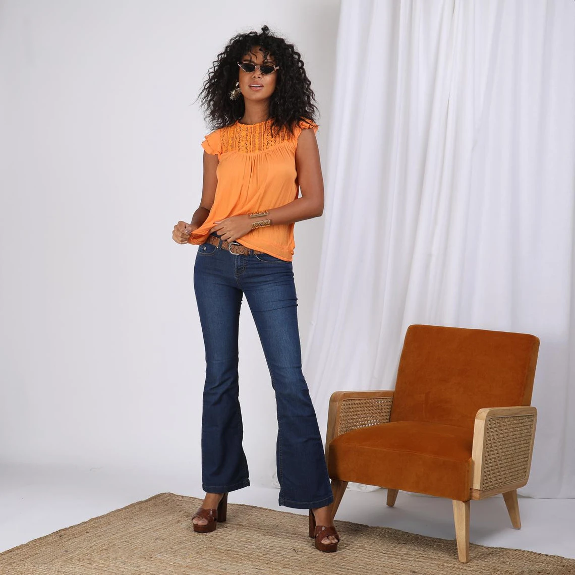 Blouse Sans Manche Encolure En Guipure Femme - Orange | 3 SUISSES – Image 3