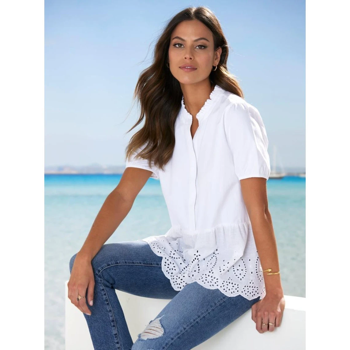 Chemisier Ă Manches Courtes Avec Volants En Broderie Suisse | 3 SUISSES