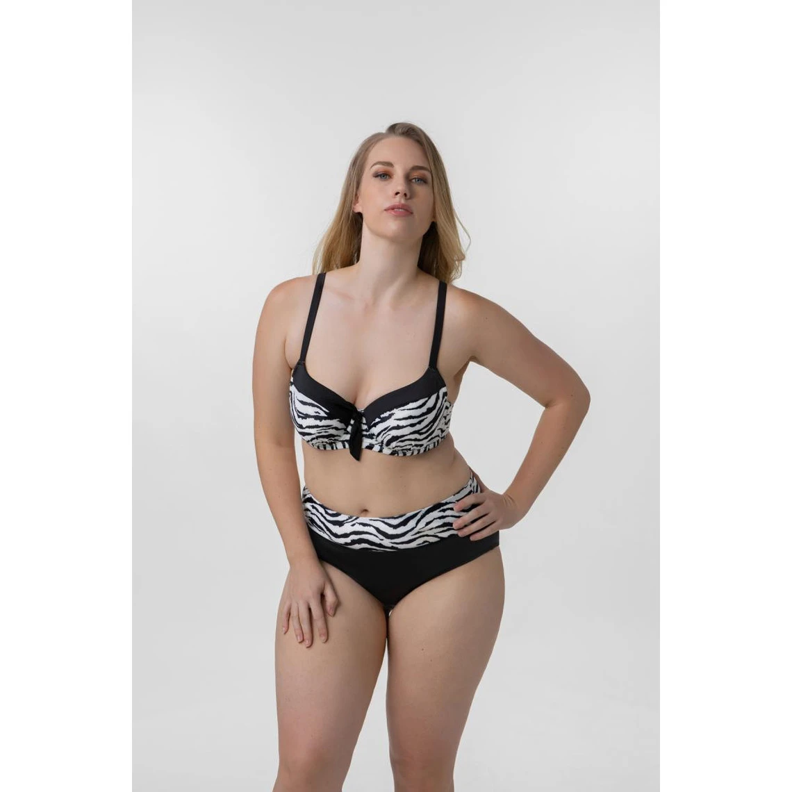 Culotte Noire Dorina Maillot | 3 SUISSES – Image 4