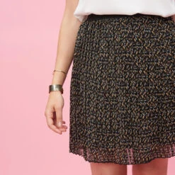 Jupe Courte Plissée Doublée Taille élastique Femme - Noir | 3 SUISSES