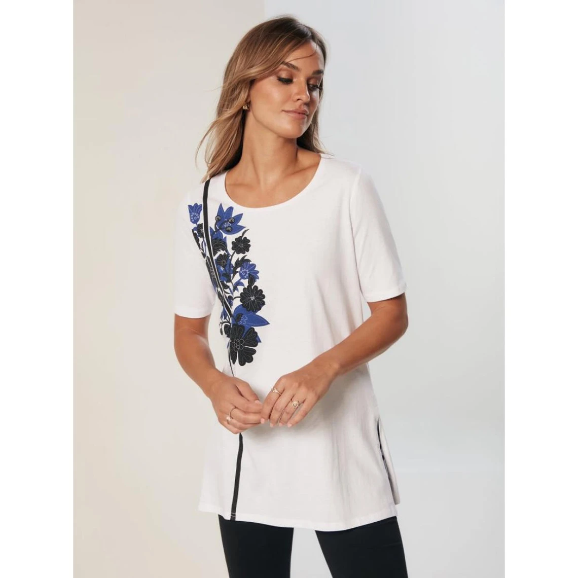 T-shirt Long Avec Fentes Latérales | 3 SUISSES – Image 3