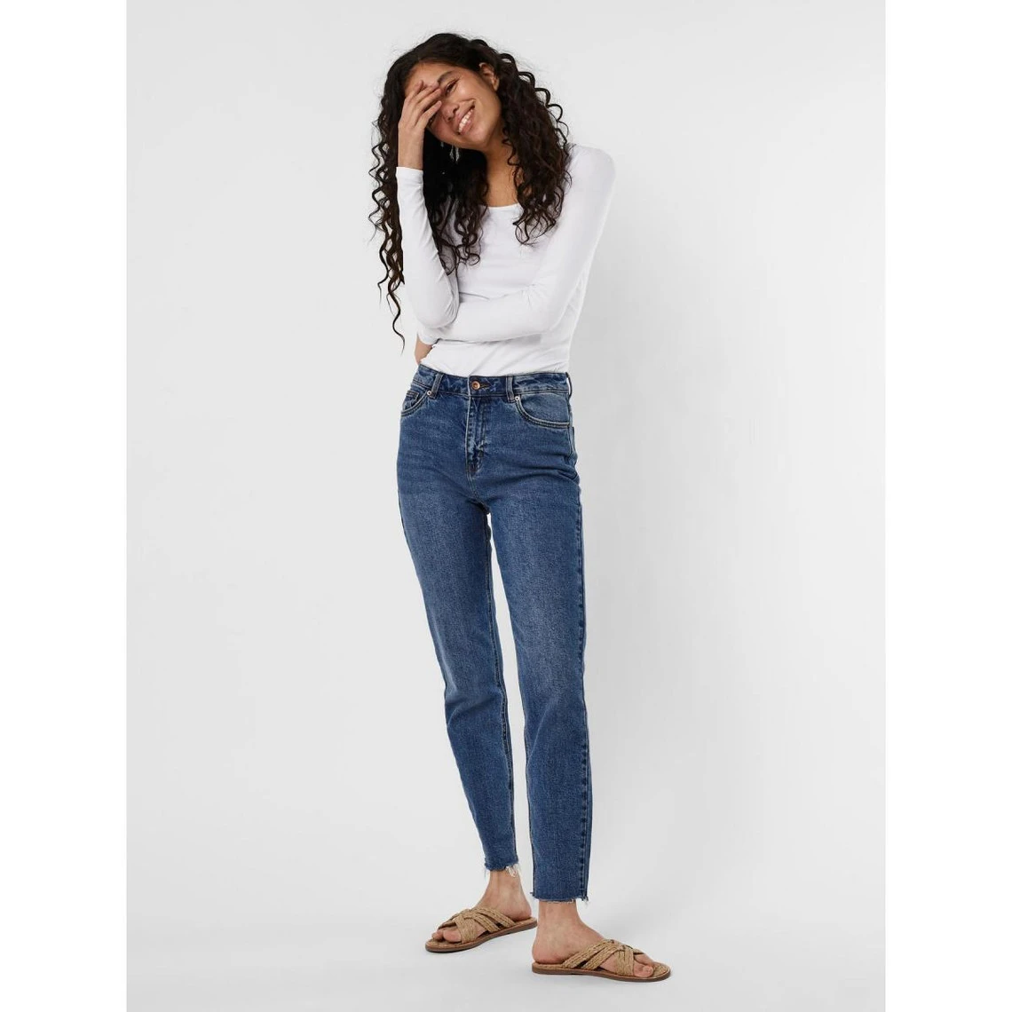 Vero Moda Tee-shirt Moulant Manches Longues | 3 SUISSES – Image 3